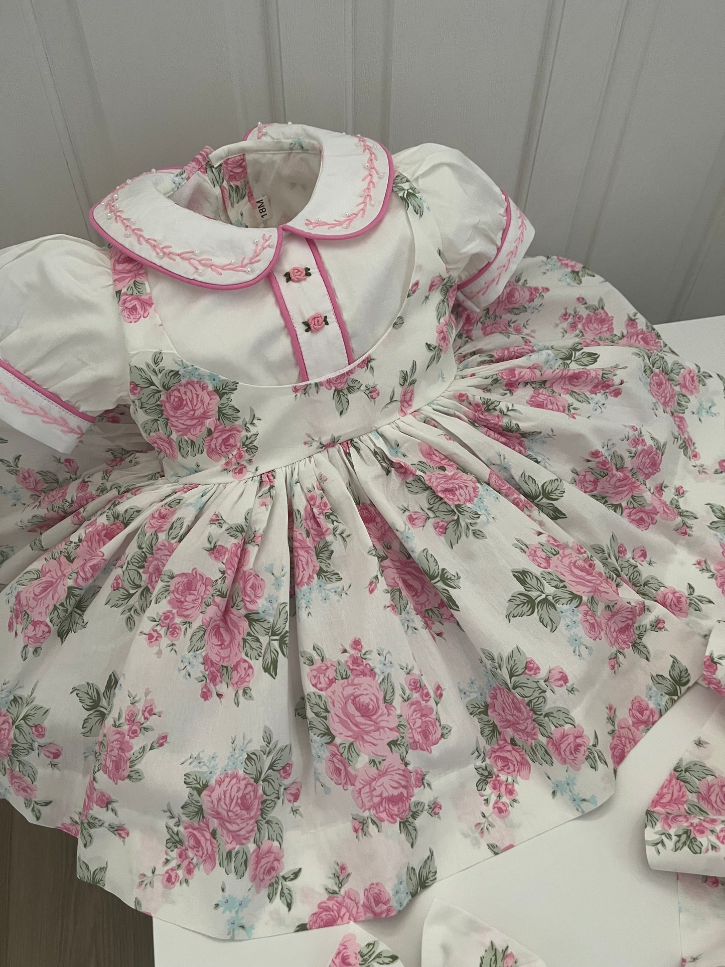 Pink floral classic dress
