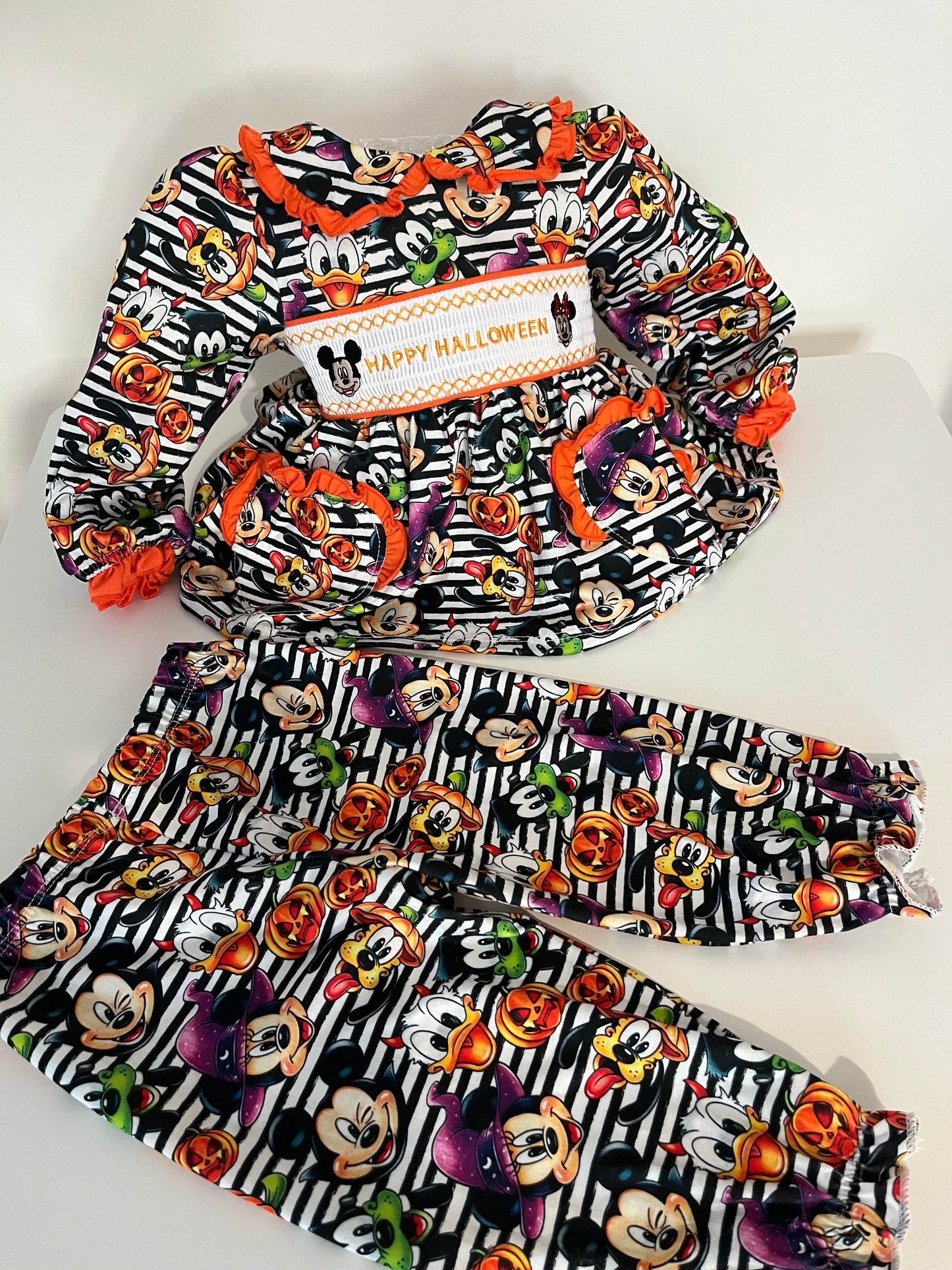 Girls Halloween Disney pj set